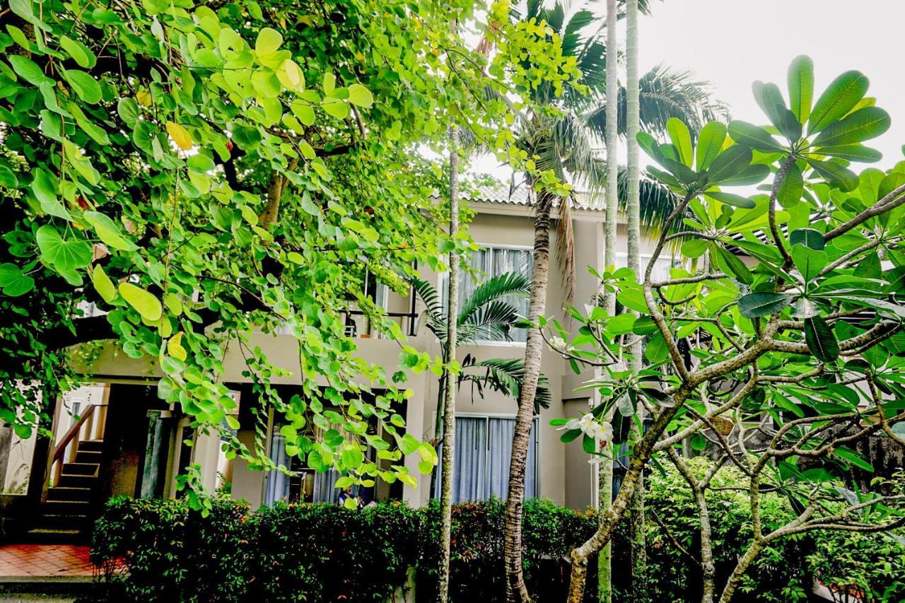 Signature Phuket Resort Chalong Exteriör bild