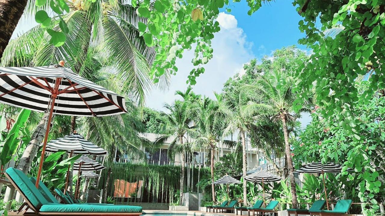 Signature Phuket Resort Chalong Exteriör bild