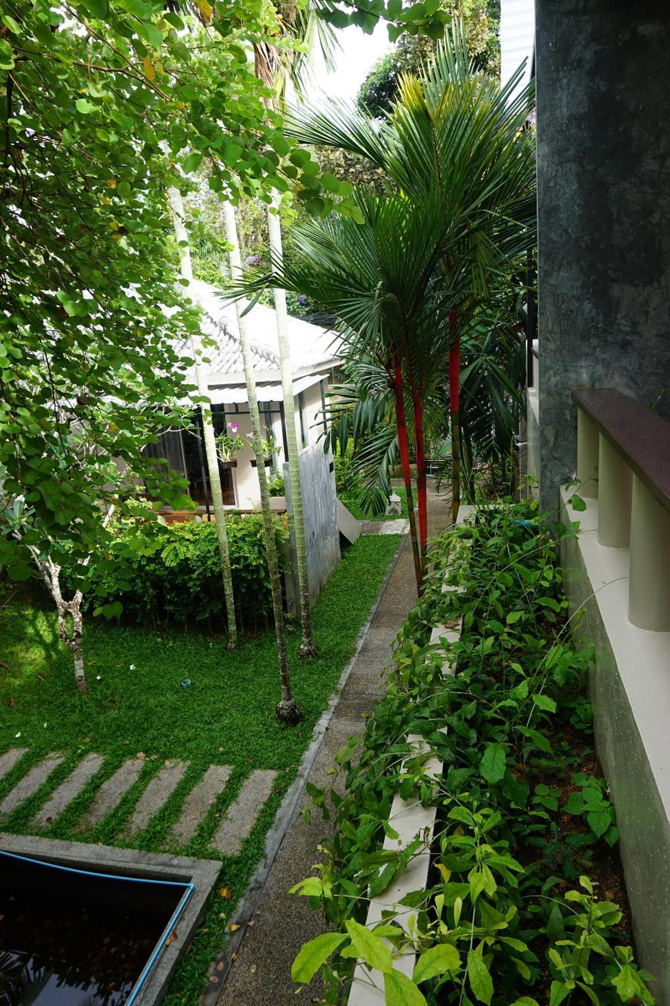 Signature Phuket Resort Chalong Exteriör bild