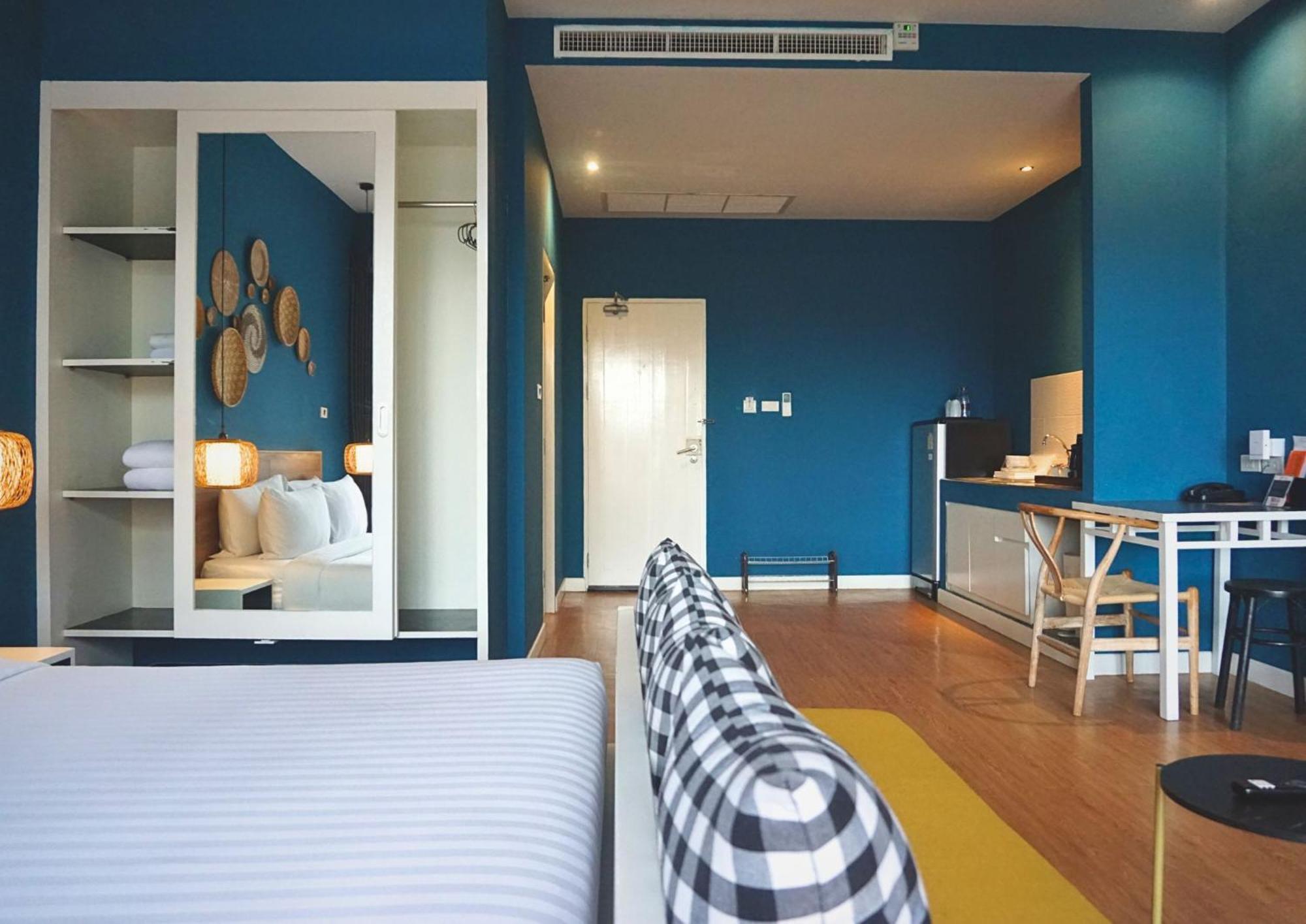 Signature Phuket Resort Chalong Exteriör bild